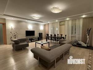 4-к квартира, вторичка, 169м2, 8/10 этаж
