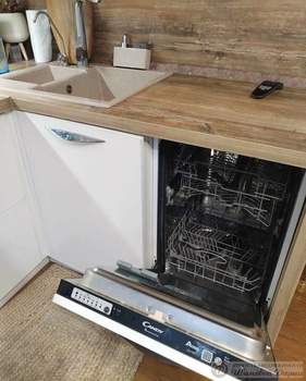 2-к квартира, вторичка, 56м2, 1/10 этаж