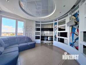 3-к квартира, вторичка, 135м2, 19/26 этаж