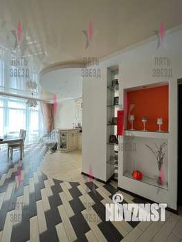 3-к квартира, вторичка, 157м2, 2/4 этаж