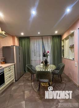 3-к квартира, вторичка, 108м2, 6/8 этаж