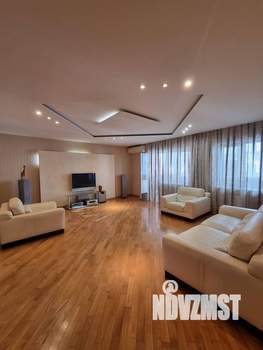 3-к квартира, вторичка, 112м2, 3/10 этаж