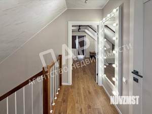 2-к квартира, вторичка, 105м2, 2/2 этаж