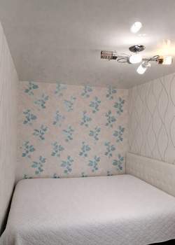 2-к квартира, вторичка, 43м2, 1/4 этаж