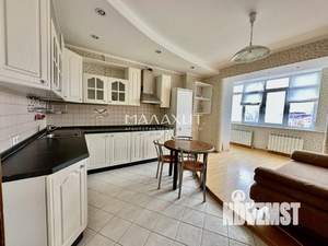 4-к квартира, вторичка, 141м2, 5/10 этаж
