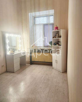 4-к квартира, вторичка, 84м2, 1/5 этаж