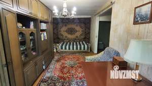 2-к квартира, вторичка, 42м2, 1/5 этаж