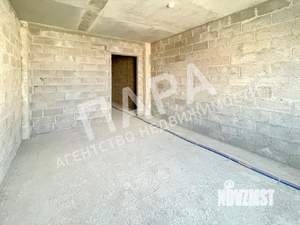 Фото квартиры на продажу (8)