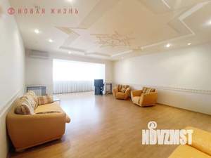 3-к квартира, вторичка, 164м2, 9/10 этаж