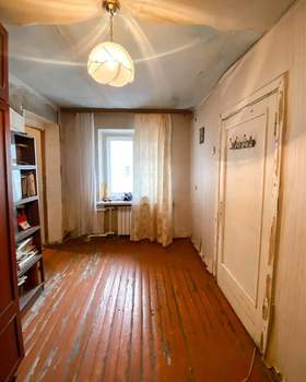 3-к квартира, вторичка, 55м2, 3/5 этаж