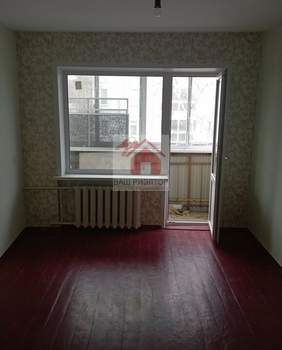 4-к квартира, вторичка, 64м2, 5/5 этаж