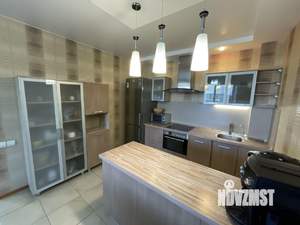 4-к квартира, вторичка, 124м2, 3/15 этаж