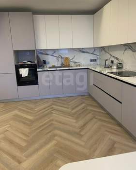 3-к квартира, вторичка, 110м2, 13/23 этаж