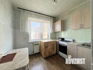 3-к квартира, вторичка, 63м2, 8/9 этаж