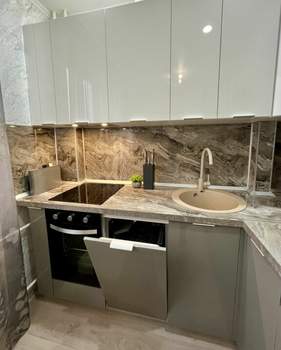 2-к квартира, вторичка, 50м2, 15/24 этаж