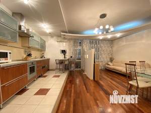 4-к квартира, вторичка, 121м2, 4/8 этаж