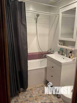 3-к квартира, вторичка, 56м2, 2/5 этаж