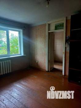 2-к квартира, вторичка, 42м2, 1/5 этаж