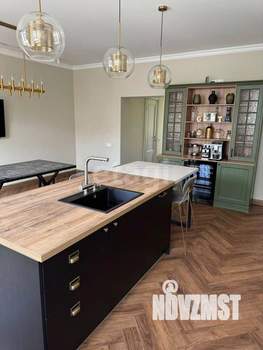 5-к квартира, вторичка, 246м2, 3/3 этаж