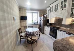 2-к квартира, вторичка, 73м2, 1/5 этаж