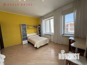 3-к квартира, вторичка, 140м2, 10/10 этаж