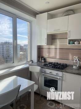 3-к квартира, вторичка, 62м2, 9/9 этаж