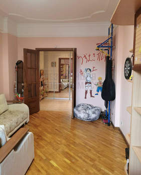 3-к квартира, вторичка, 81м2, 2/5 этаж