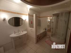 3-к квартира, вторичка, 135м2, 6/9 этаж