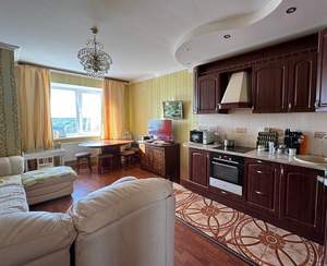 2-к квартира, вторичка, 60м2, 13/16 этаж