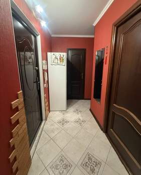 3-к квартира, вторичка, 58м2, 9/9 этаж