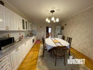 4-к квартира, вторичка, 143м2, 7/10 этаж