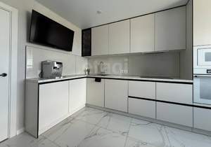 2-к квартира, вторичка, 61м2, 12/17 этаж