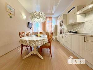 3-к квартира, вторичка, 118м2, 3/10 этаж