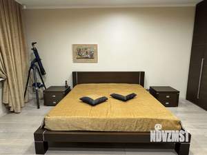 4-к квартира, вторичка, 169м2, 8/10 этаж