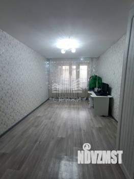 2-к квартира, вторичка, 42м2, 1/9 этаж