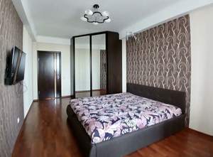 2-к квартира, вторичка, 79м2, 13/17 этаж