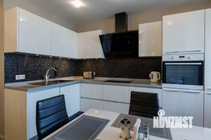 4-к квартира, вторичка, 121м2, 15/23 этаж