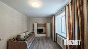 2-к квартира, вторичка, 60м2, 3/18 этаж