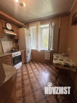 2-к квартира, вторичка, 54м2, 1/9 этаж