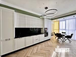 2-к квартира, вторичка, 90м2, 7/15 этаж