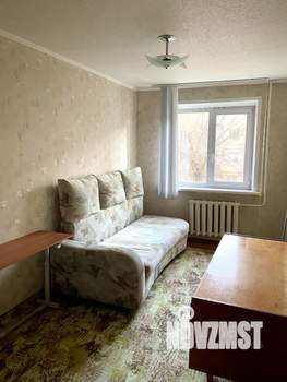 3-к квартира, вторичка, 58м2, 2/5 этаж