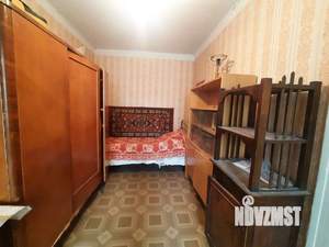 2-к квартира, вторичка, 42м2, 1/4 этаж