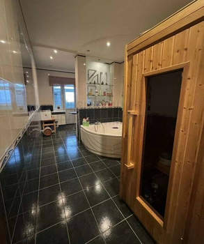 4-к квартира, вторичка, 149м2, 8/10 этаж