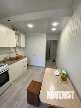 2-к квартира, вторичка, 43м2, 1/5 этаж