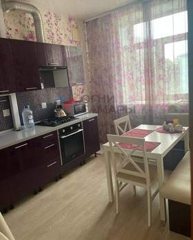 1-к квартира, вторичка, 42м2, 3/5 этаж