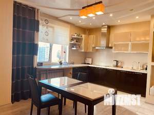 3-к квартира, вторичка, 95м2, 7/17 этаж