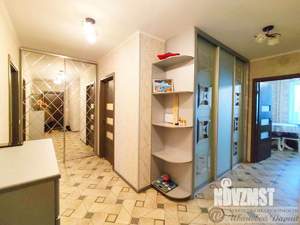 2-к квартира, вторичка, 63м2, 10/16 этаж