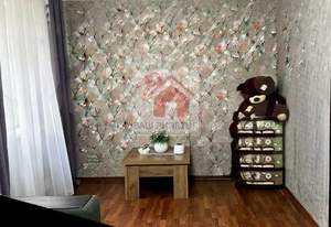 2-к квартира, вторичка, 54м2, 1/9 этаж