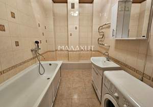 2-к квартира, вторичка, 72м2, 2/24 этаж