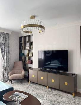 3-к квартира, вторичка, 130м2, 12/19 этаж